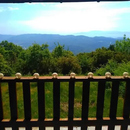 Pangeo Forest Village Bed & Breakfast Mousthéni