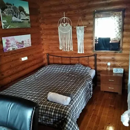 Bed & Breakfast Pangeo Forest Village